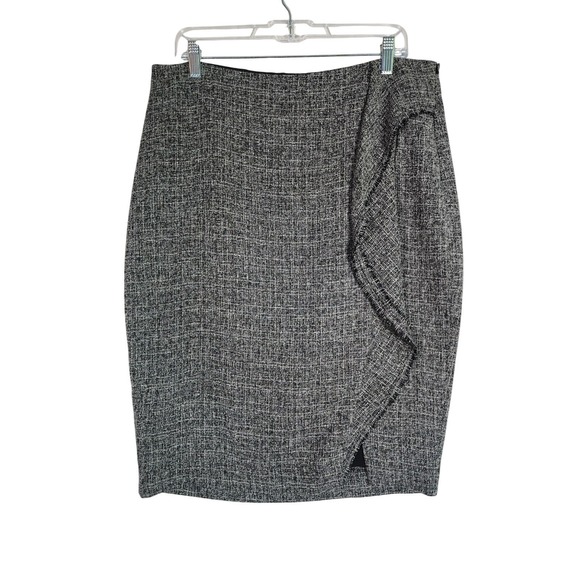 The Limited Dresses & Skirts - The Limited Womens 14 Black White Skirt Tweed Pencil Capsule Preppy Minimalist